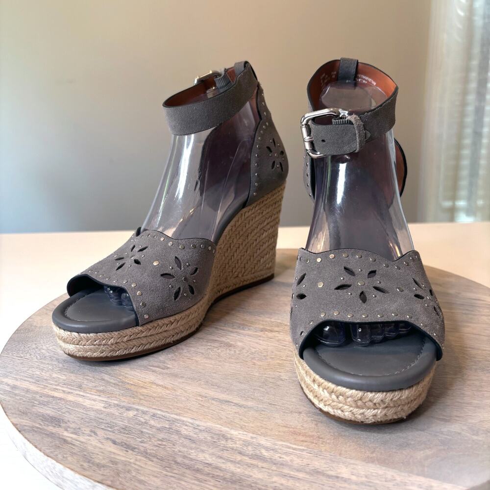 Coach Kelsi Wedge Espadrille Heathered Gray Suede Studded Sandals US Size 9.5